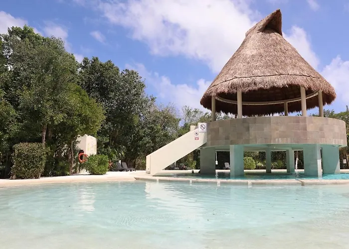 Beautiful House With A Private Pool *